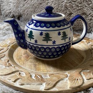 POLISH POTTERY TEAPOT BOLESLAWIEC POLAND EUC